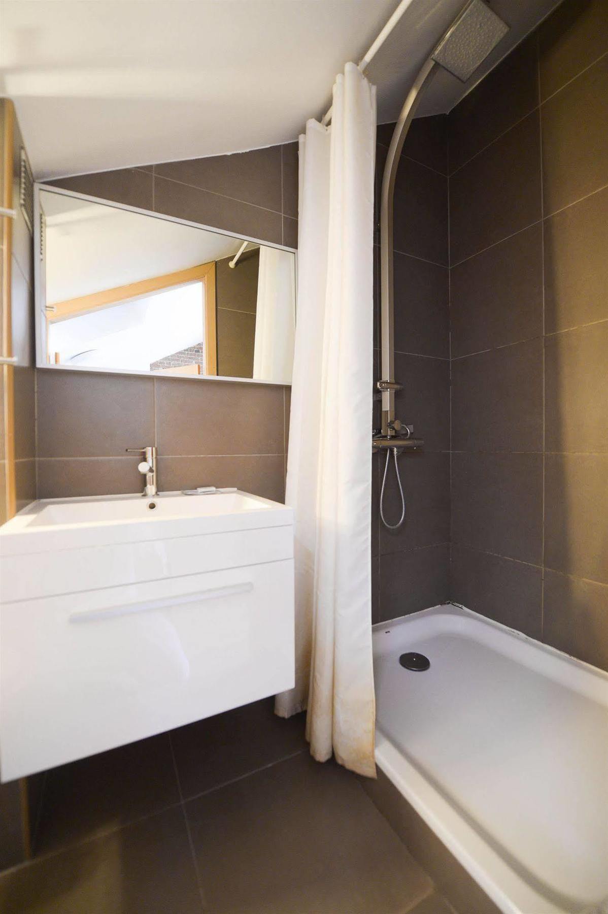 Aparthotel Van Hecke Anversa Esterno foto