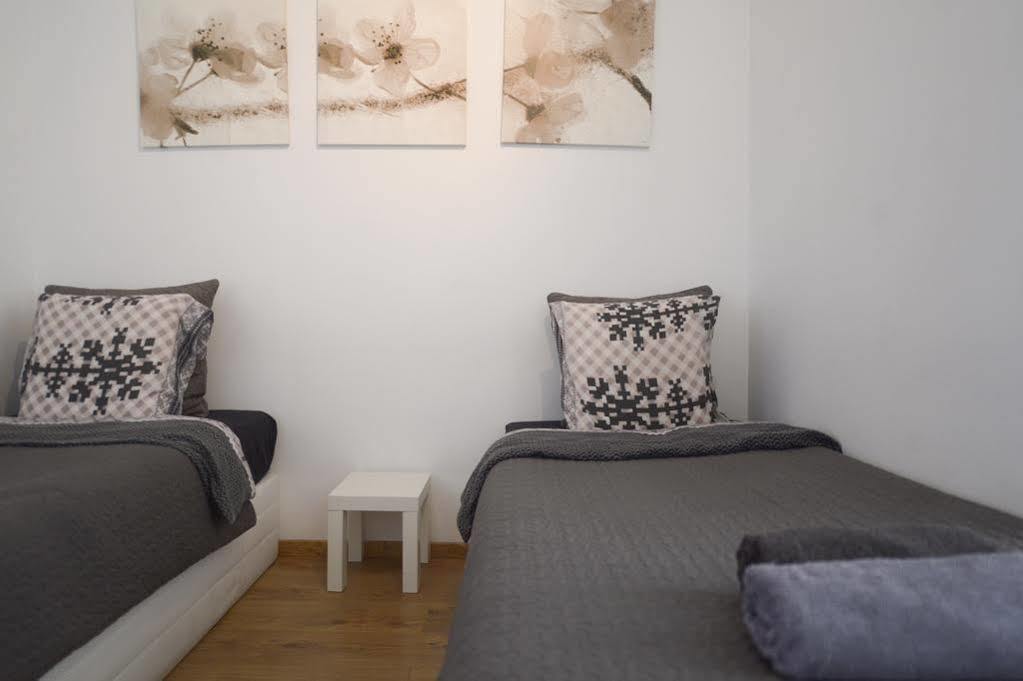 Aparthotel Van Hecke Anversa Esterno foto